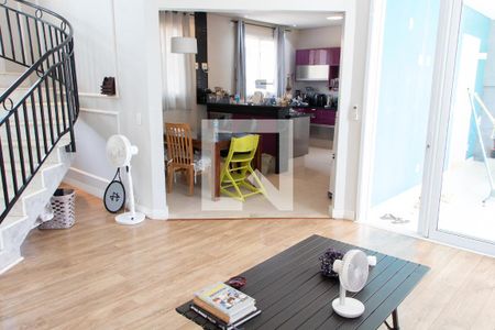 Casa de condomínio à venda com 520m², 4 quartos e 6 vagasSala de Jantar