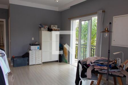 Casa de condomínio à venda com 520m², 4 quartos e 6 vagasSuíte 4