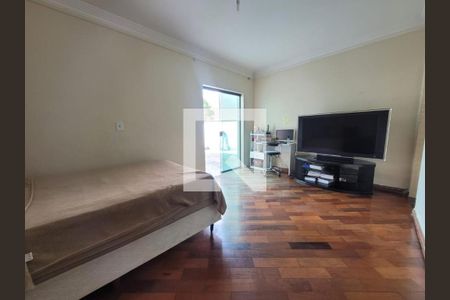 Casa à venda com 416m², 4 quartos e 3 vagas