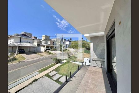 Casa à venda com 342m², 4 quartos e 4 vagas