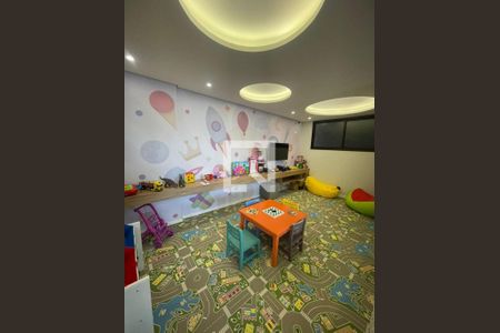 Apartamento à venda com 4 quartos, 103m² em Castelo, Belo Horizonte