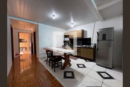 Cozinha de casa à venda com 4 quartos, 130m² em Santos Dumont, São Leopoldo
