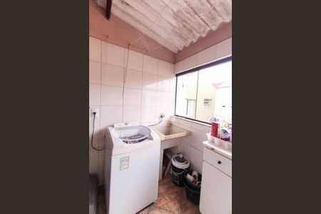 Casa à venda com 261m², 3 quartos e 4 vagas Casa à venda com 261m², 3 quartos e 4 vagasÁrea de Serviço