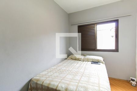 Casa à venda com 261m², 3 quartos e 4 vagas Casa à venda com 261m², 3 quartos e 4 vagasQuarto 3