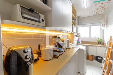 Apartamento à venda com 167m², 3 quartos e 2 vagas Apartamento à venda com 167m², 3 quartos e 2 vagasÁrea de Serviço