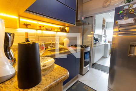 Apartamento à venda com 167m², 3 quartos e 2 vagas Apartamento à venda com 167m², 3 quartos e 2 vagasCozinha