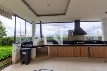 Apartamento à venda com 167m², 3 quartos e 2 vagas Apartamento à venda com 167m², 3 quartos e 2 vagasÁrea comum - Churrasqueira