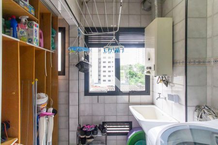 Apartamento à venda com 80m², 3 quartos e 1 vagaÁrea de Serviço