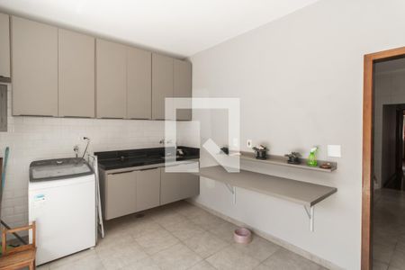 Casa à venda com 183m², 3 quartos e 3 vagasÁrea de Serviço