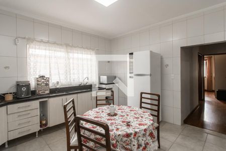 Casa à venda com 183m², 3 quartos e 3 vagasCozinha