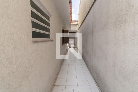 Casa à venda com 183m², 3 quartos e 3 vagasCorredor