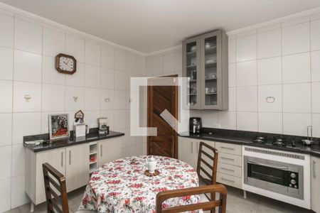 Casa à venda com 183m², 3 quartos e 3 vagasCozinha