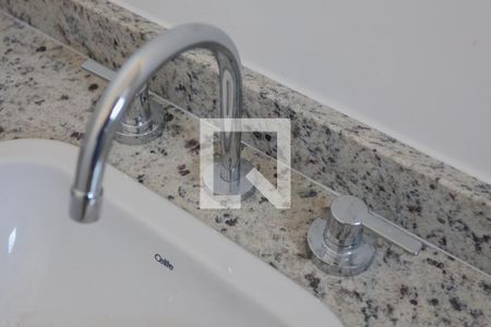 Apartamento à venda com 83m², 3 quartos e 2 vagasBanheiro da Suíte