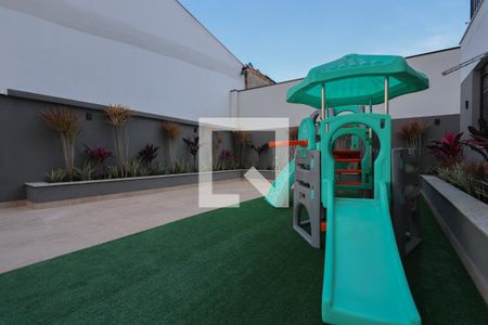 Apartamento à venda com 83m², 3 quartos e 2 vagasÁrea comum - Playground