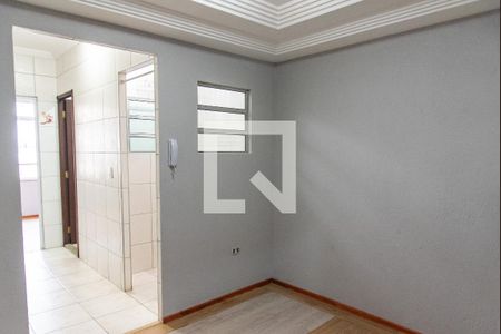 Sala de kitnet/studio para alugar com 1 quarto, 35m² em Liberdade, São Paulo