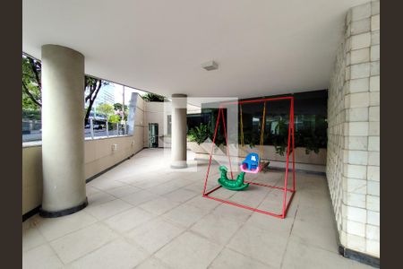 Apartamento à venda com 282m², 4 quartos e 3 vagas Apartamento à venda com 282m², 4 quartos e 3 vagasÁrea comum