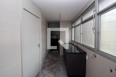 Apartamento à venda com 282m², 4 quartos e 3 vagas Apartamento à venda com 282m², 4 quartos e 3 vagasÁrea de Serviço