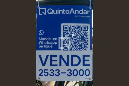 Apartamento à venda com 49m², 2 quartos e 1 vaga Apartamento à venda com 49m², 2 quartos e 1 vagaPlaca de vende instalado na grade do condomínio (JMNP-154)