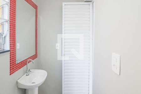 Casa para alugar com 100m², 1 quarto e sem vaga Casa para alugar com 100m², 1 quarto e sem vagaBanheiro
