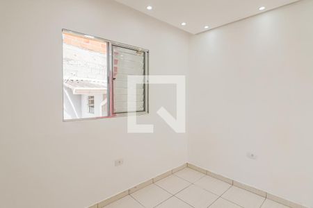 Quarto de casa para alugar com 1 quarto, 100m² em Jardim Dabril, São Paulo
