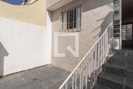 Casa à venda com 141m², 3 quartos e 1 vaga Casa à venda com 141m², 3 quartos e 1 vagaGaragem