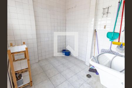 Apartamento à venda com 75m², 3 quartos e 1 vagaÁrea de Serviço