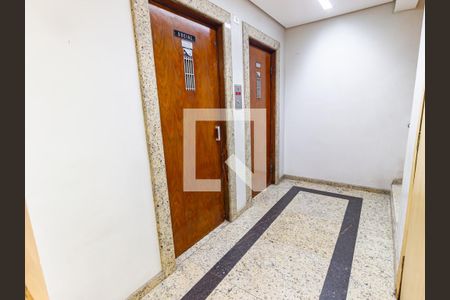 Apartamento à venda com 75m², 3 quartos e 1 vagaÁrea comum