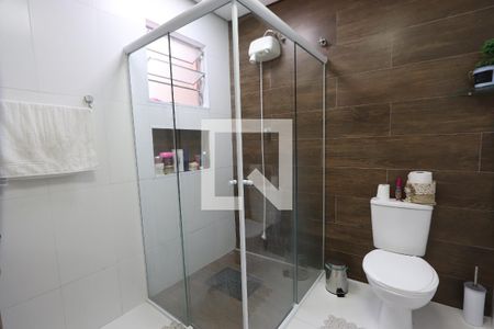 Casa à venda com 181m², 4 quartos e 2 vagasBanheiro - Casa 1