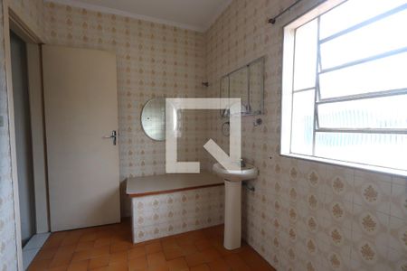 Casa à venda com 181m², 4 quartos e 2 vagasBanheiro da Suíte - Casa 2