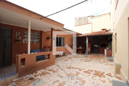 Casa à venda com 181m², 4 quartos e 2 vagasQuintal