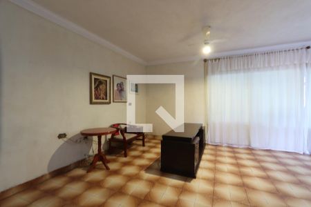 Casa à venda com 181m², 4 quartos e 2 vagasSala - Casa 2