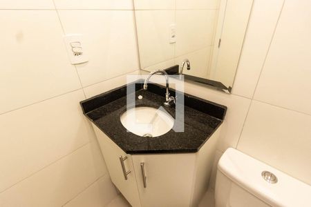 Apartamento para alugar com 28m², 1 quarto e sem vaga Apartamento para alugar com 28m², 1 quarto e sem vagaBanheiro