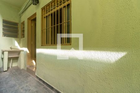 Casa para alugar com 50m², 1 quarto e sem vaga Casa para alugar com 50m², 1 quarto e sem vagaÁrea externa