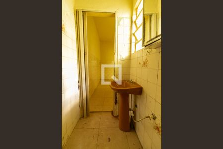 Casa para alugar com 50m², 1 quarto e sem vaga Casa para alugar com 50m², 1 quarto e sem vagaBanheiro