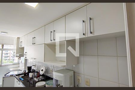 Apartamento para alugar com 70m², 2 quartos e 1 vagaCozinha