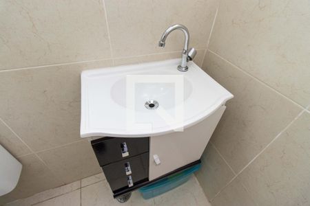 Casa à venda com 210m², 4 quartos e 3 vagas Casa à venda com 210m², 4 quartos e 3 vagasBanheiro de serviço