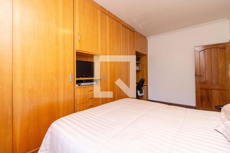 Casa à venda com 210m², 4 quartos e 3 vagas Casa à venda com 210m², 4 quartos e 3 vagasQuarto 2