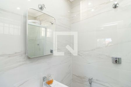 Casa à venda com 210m², 4 quartos e 3 vagas Casa à venda com 210m², 4 quartos e 3 vagasBanheiro da Suíte