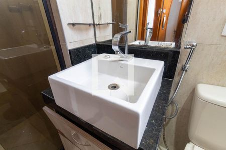 Apartamento para alugar com 50m², 2 quartos e 1 vaga Apartamento para alugar com 50m², 2 quartos e 1 vagaBanheiro