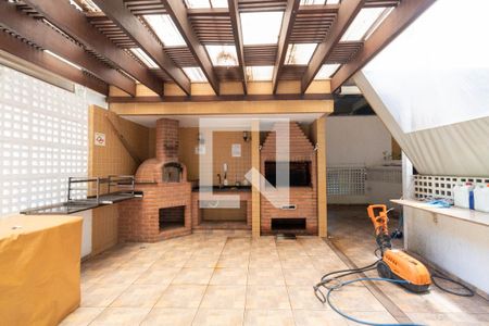 Apartamento para alugar com 50m², 2 quartos e 1 vaga Apartamento para alugar com 50m², 2 quartos e 1 vagaÁrea comum - Churrasqueira