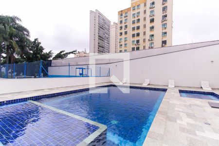 Apartamento à venda com 253m², 5 quartos e 3 vagasÁrea comum - Piscina