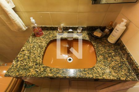 Apartamento à venda com 253m², 5 quartos e 3 vagasBanheiro da Suíte 3