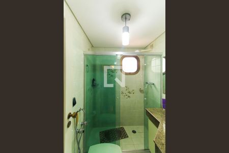 Apartamento à venda com 253m², 5 quartos e 3 vagasBanheiro da Suíte 2