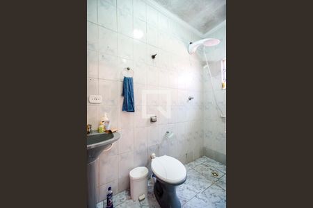 Casa à venda com 224m², 3 quartos e 5 vagasEdícula - Banheiro