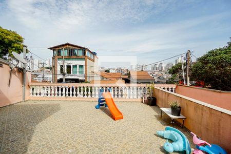 Casa à venda com 224m², 3 quartos e 5 vagasTerraço