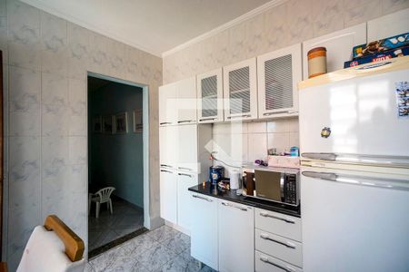 Casa à venda com 224m², 3 quartos e 5 vagasEdícula - Cozinha