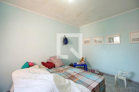 Casa à venda com 224m², 3 quartos e 5 vagasEdícula - Quarto