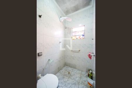 Casa à venda com 224m², 3 quartos e 5 vagasEdícula - Banheiro