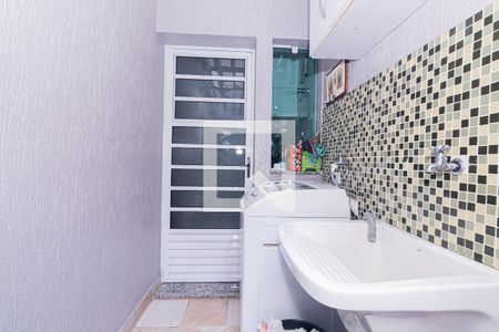 Casa à venda com 124m², 3 quartos e 2 vagasÁrea de Serviço