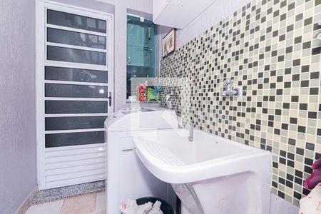 Casa à venda com 124m², 3 quartos e 2 vagasÁrea de Serviço